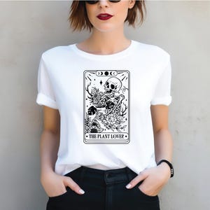 Camiseta de la carta del tarot del amante de las plantas, camiseta de la carta del tarot del jardinero, camiseta del tarot del amante de las plantas, camiseta del amante de las plantas esqueléticas, camiseta del jardinero