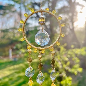 Yellow suncatcher, small suncatcher, Crystal suncatcher, rainbow maker, window hanging, prisms, suncatcher