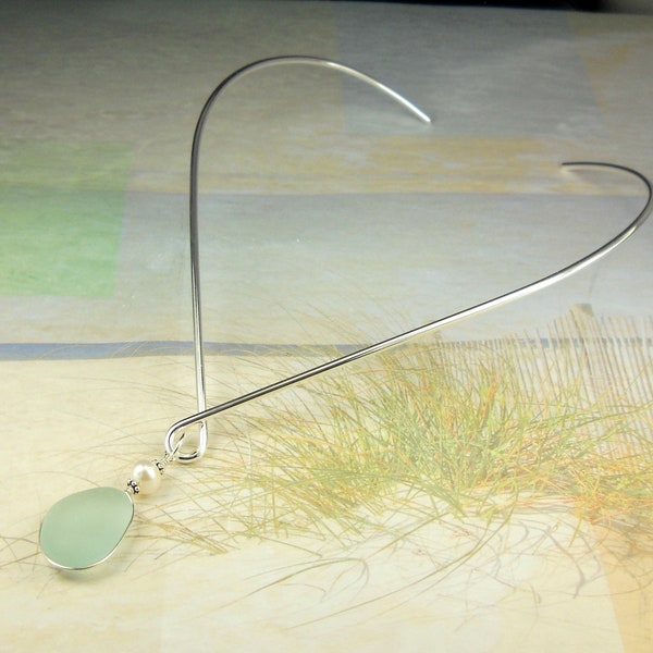 GENUINE  Sea Glass Jewelry Aqua Silver Neck Wire Necklace