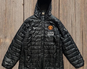 2009-10 Manchester United Nike Padded Bench Coat