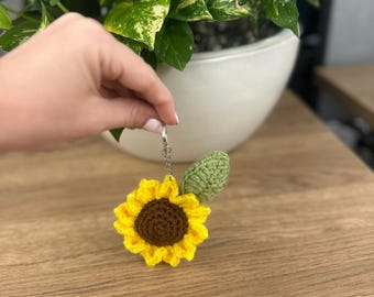 Handmade Crochet Sunflower Keychain | Cute Floral Bag Charm | Gift for Her