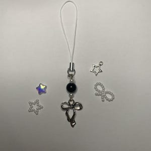Bow Einfache niedliche Y2K Telefon Charme - anpassbare Bead Farbe