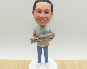 Spersonalizowana figurka rybaka z kiwającą głową: wykonana z żywicy