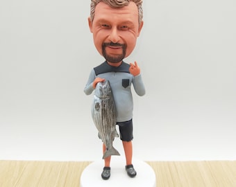 Spersonalizowana figurka wędkarza z kiwającą głową: spersonalizowana figurka wędkarza, żywica, ręcznie robiona