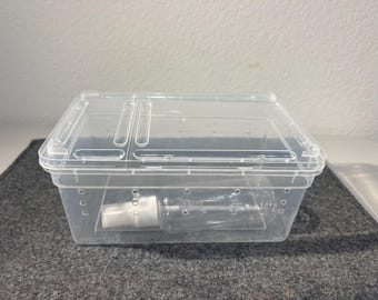 Reptile Breed Box Kit, Stackable Enclosure with Spray Bottle (7.5x5x3 inch)