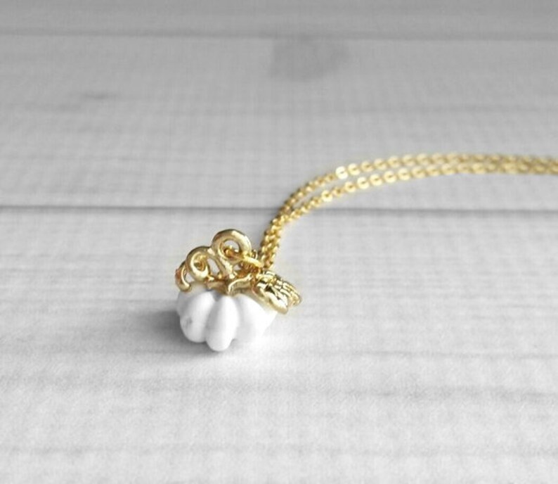 White Pumpkin Necklace Jewelry Jack O Lantern Image 0
