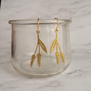 Wheat Earrings, gold wheat earring, wheat stalk earring, farmer earring, cowgirl earring, gold country earring, farm earring, crop earring image 4