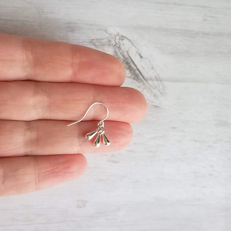 Silver Drop Earrings, tiny teardrop earring, 3 drop earring, small drop earring, little teardrop earring, silver teardrop earring small hook image 2