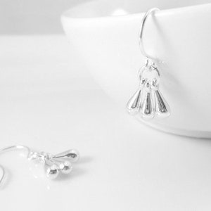 Silver Drop Earrings, tiny teardrop earring, 3 drop earring, small drop earring, little teardrop earring, silver teardrop earring small hook image 6