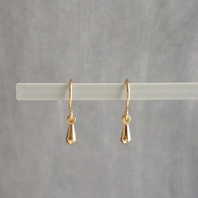 MINI DROP EARRINGS GOLD main image 0