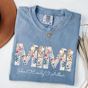 Maglietta Mimi personalizzata con nomi dei nipoti, maglietta floreale Mimi, regali Mimi, maglietta per la festa della mamma, maglietta personalizzata con nomi per bambini e nonna, maglietta Mimi
