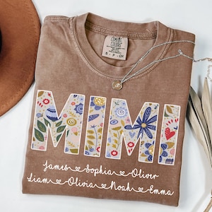 Maglietta Mimi personalizzata con nomi dei nipoti, maglietta floreale Mimi, regali Mimi, maglietta per la festa della mamma, maglietta personalizzata con nomi per bambini e nonna, maglietta Mimi