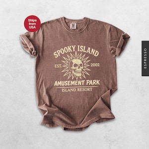 Spooky Island Comfort Colors Tee, Retro Halloween Movie Shirt, Disco Skull T-Shirt, 90s Nostalgia Halloween, Summer Spooky Shirt, Gift Idea