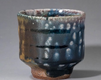 Akashi Sho Guinomi Sake Cup Zout Geglazuurd Japans Aardewerk Blauw Groen Drip Glaze Yunomi-stijl Theekop Met Tomobaka