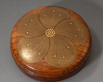 Urushibara Akiyuki Ume Maki-e Kogo Lacquer Incense Container Wooden Box and Cloth Japanese Lacquerware