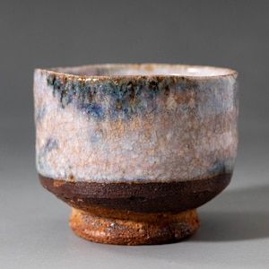 Choshun Tenzan Karatsu Guinomi Sake Cup met Tomobako-doos en doek