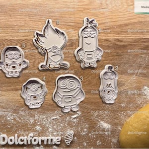 Minions Cookie Cutters: Kids Birthday Party Baking Supplies