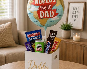 Personalised Father’s Day Balloon Gift Box | Best Dad In The World Balloon | DIY Gift Kit | Dad Birthday Gift | Unique Gift For Him