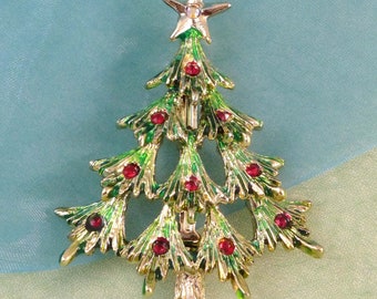 Vintage Tancer Rhinestone Christmas Tree Brooch Pin