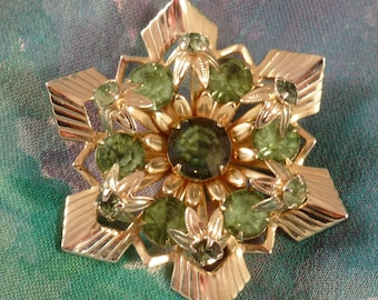 Vintage Green Rhinestone Star Floral Brooch Pin
