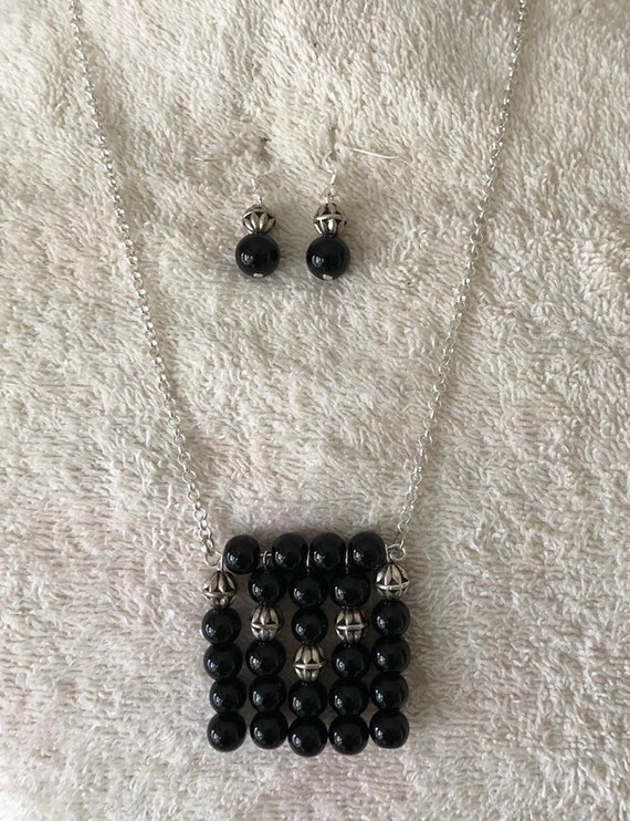 Black Beauty in Beads