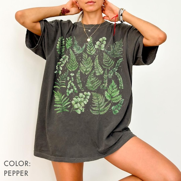 Camiseta Fern Comfort Colors®, Camiseta com Estampa Botânica, Presente para Amantes da Natureza com Estilo Florestal, Camiseta para Jardinagem com Estilo Campestre, Camiseta com Estética de Samambaia Selvagem Tamanhos P-4XG