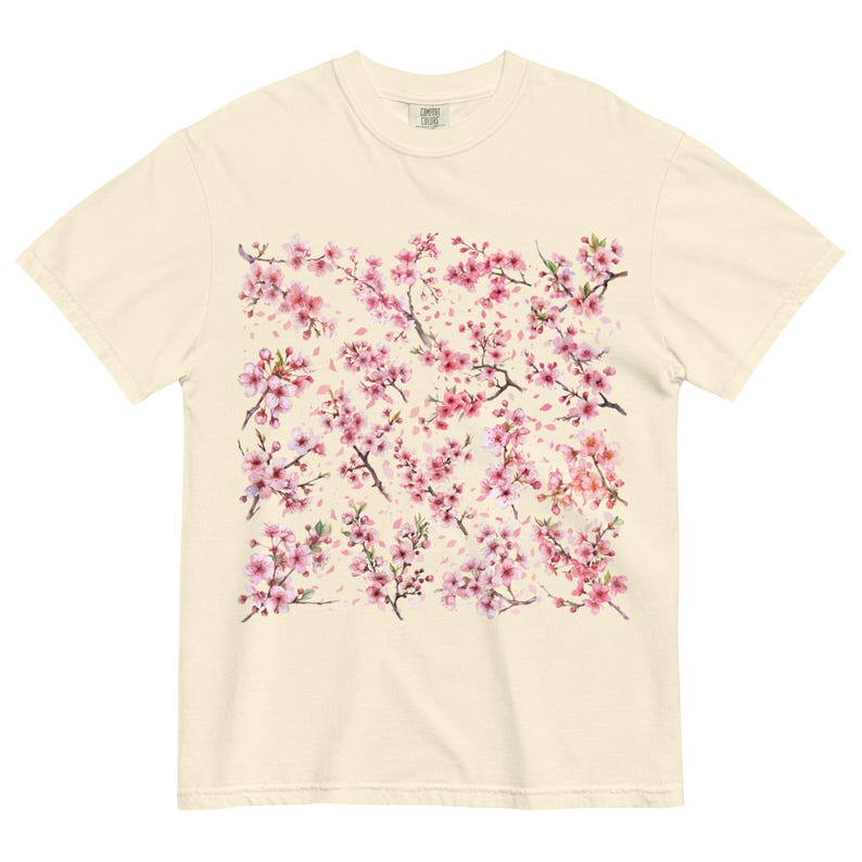 Unisex garment-dyed heavyweight t-shirt