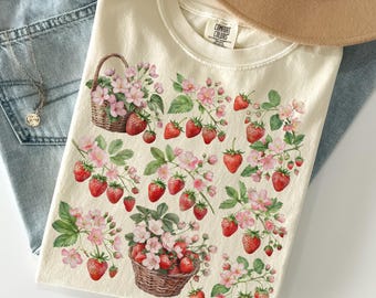 chemise vintage à fleurs de fraises, chemise rétro à petits fruits, chemise botanique, chemise esthétique jardin cottagecore, t-shirt fruits baies, cadeau amateur de fruits