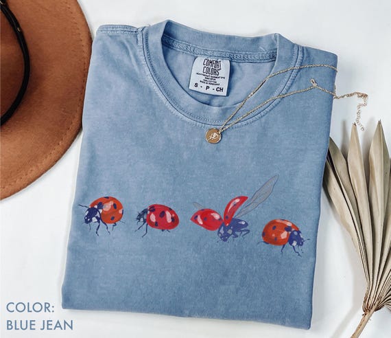 Vintage Ladybug Shirt Comfort Colors®, Beetle Shirt, Insect Shirt, Cottagecore Nature Shirt, Garden Shirt, Bug Lover Gift, Entomology Gift