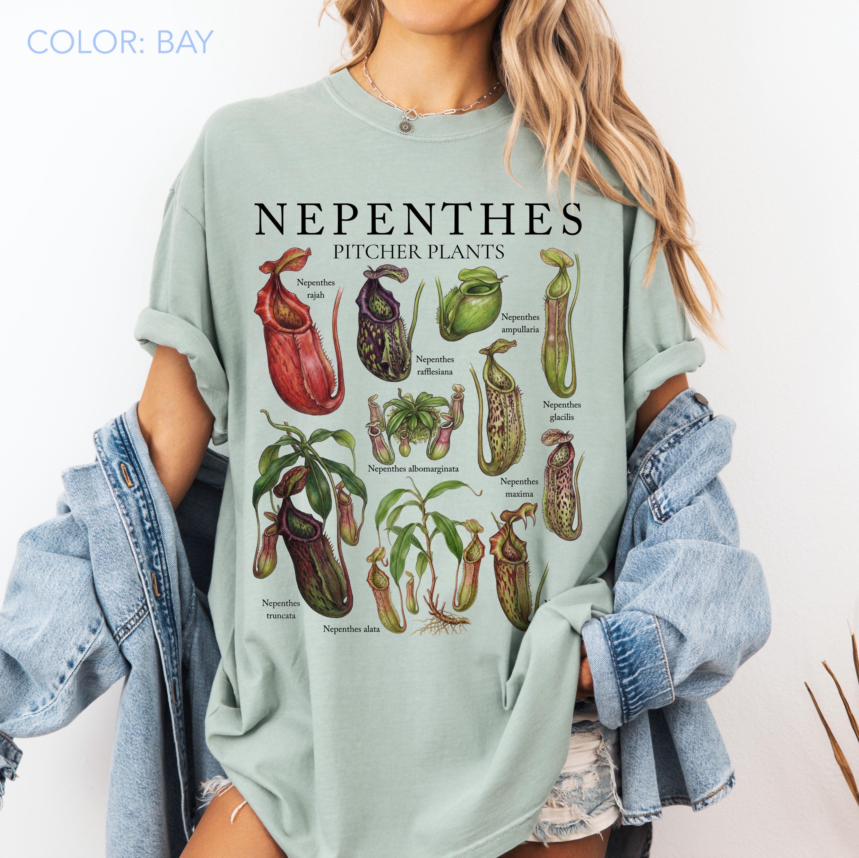 nepenthes  Tシャツ Retro Nepenthes Pitcher Plant Shirt Comfort Colors, Carnivorous
