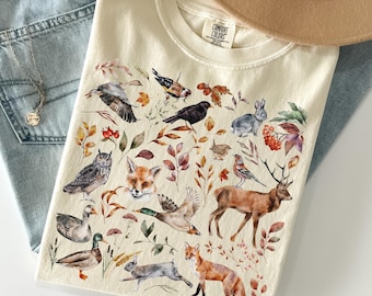 Camiseta Animais da Floresta Comfort Colors®, Camiseta Criaturas da Floresta, Camiseta Estilo Cottagecore Natureza, Camiseta Raposa Veado Coruja Pássaro, Presente para Amantes da Vida Selvagem e da Botânica