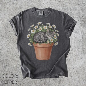 Daisy Flower Cat Shirt Comfort Colors, Sleeping Kitten in Flower Pot, Gardening Cat Shirt, Cottagecore Floral Animal Shirt, Wildflower Shirt