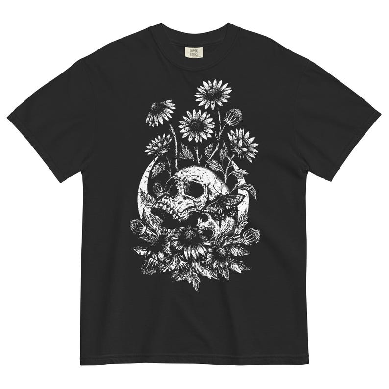Unisex garment-dyed heavyweight t-shirt