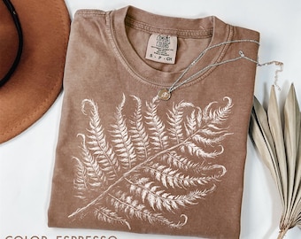 Camisa linograbada Forest Fern Comfort Colors®, Camisa vintage con hojas de helecho, Camisa botánica, Camisa Dark Academia, Camisa con estética natural Cottagecore