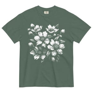 Unisex garment-dyed heavyweight t-shirt