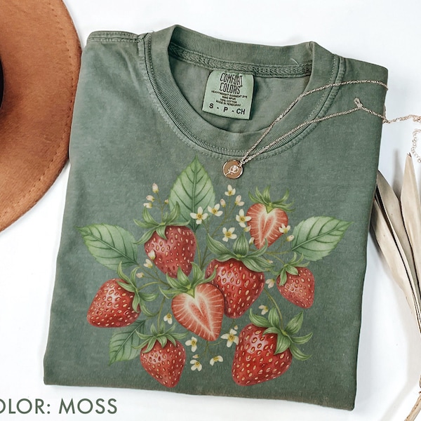 Vintage Strawberry Shirt Comfort Color®, Retro Strawberry Plant Botanical Shirt, Cottagecore Berry Fruit Shirt, Nature Shirt, Gardener Gift