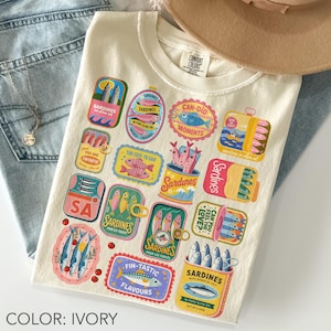 Camiseta de sardinas Comfort Colors, camiseta vintage de lata de sardinas, camiseta retro de lata de pescado, camiseta de comida mediterránea, camiseta con estética costera, regalo para amantes de la gastronomía