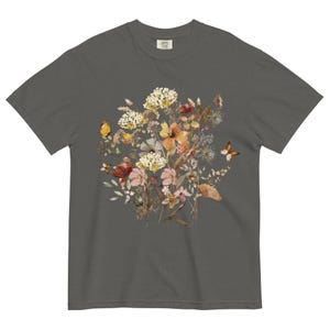Unisex garment-dyed heavyweight t-shirt