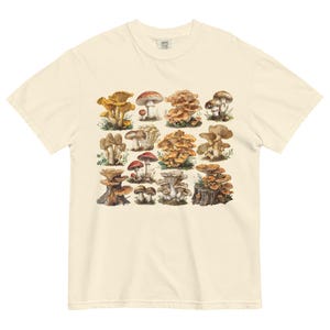 Unisex garment-dyed heavyweight t-shirt