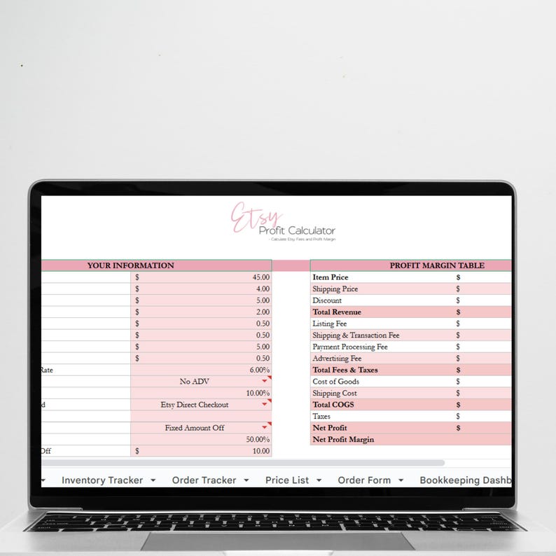 Może przedstawiać: Ekran laptopa wyświetlający arkusz kalkulacyjny z tytułem "Etsy Profit Calculator". Arkusz kalkulacyjny zawiera kolumny dla "Twoje informacje" i "Tabela marży zysku".