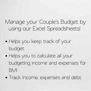 K&ouml;nnte beinhalten: Text auf wei&szlig;em Hintergrund, der lautet: Verwalten Sie das Budget Ihres Paares mit unseren Excel-Tabellen!  Hilft Ihnen, Ihr Budget im Auge zu behalten. Hilft Ihnen, alle Ihre Budgeteinnahmen und -ausgaben f&uuml;r BMI zu berechnen. Verfolgen Sie Einkommen, Ausgaben und Schulden.