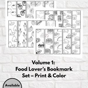 Puede incluir: Juego de marcapáginas imprimibles en blanco y negro con ilustraciones de alimentos. El juego incluye varios alimentos como cuencos, empanadillas, queso, pan, mantequilla de cacahuete, mermelada, peras, zanahorias, plátanos, sushi, tacos y más. El texto en la imagen dice "Volume 1: Food Lover's Bookmark Set - Print & Color" y "Available in PDF."