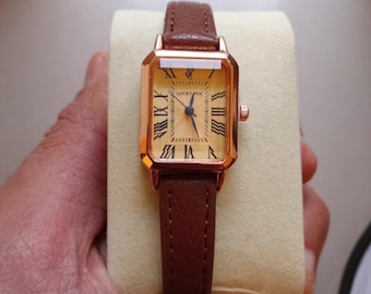 Vintage Style Square Watch for Women, Retro Digital Dial Leather Strap Watch, Minimalist Casual Wristwatch, Aesthetic Gift for Her, 90s Fash