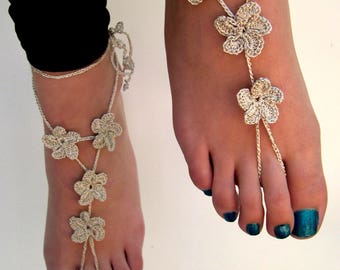 Gehaakte blote voeten sandalen, zilveren blote voeten sandles, voet sieraden, strand bruiloft, bruidsmeisje cadeau, strand, enkelbandje, zomerschoenen, trouwschoenen