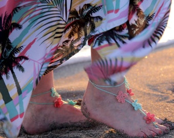 Crochet Barefoot Sandals, colorful barefoot sandals, bridesmaid jewelry, Beach Wedding, foot jewelry, bridal sandals anklet, hawaiian flower