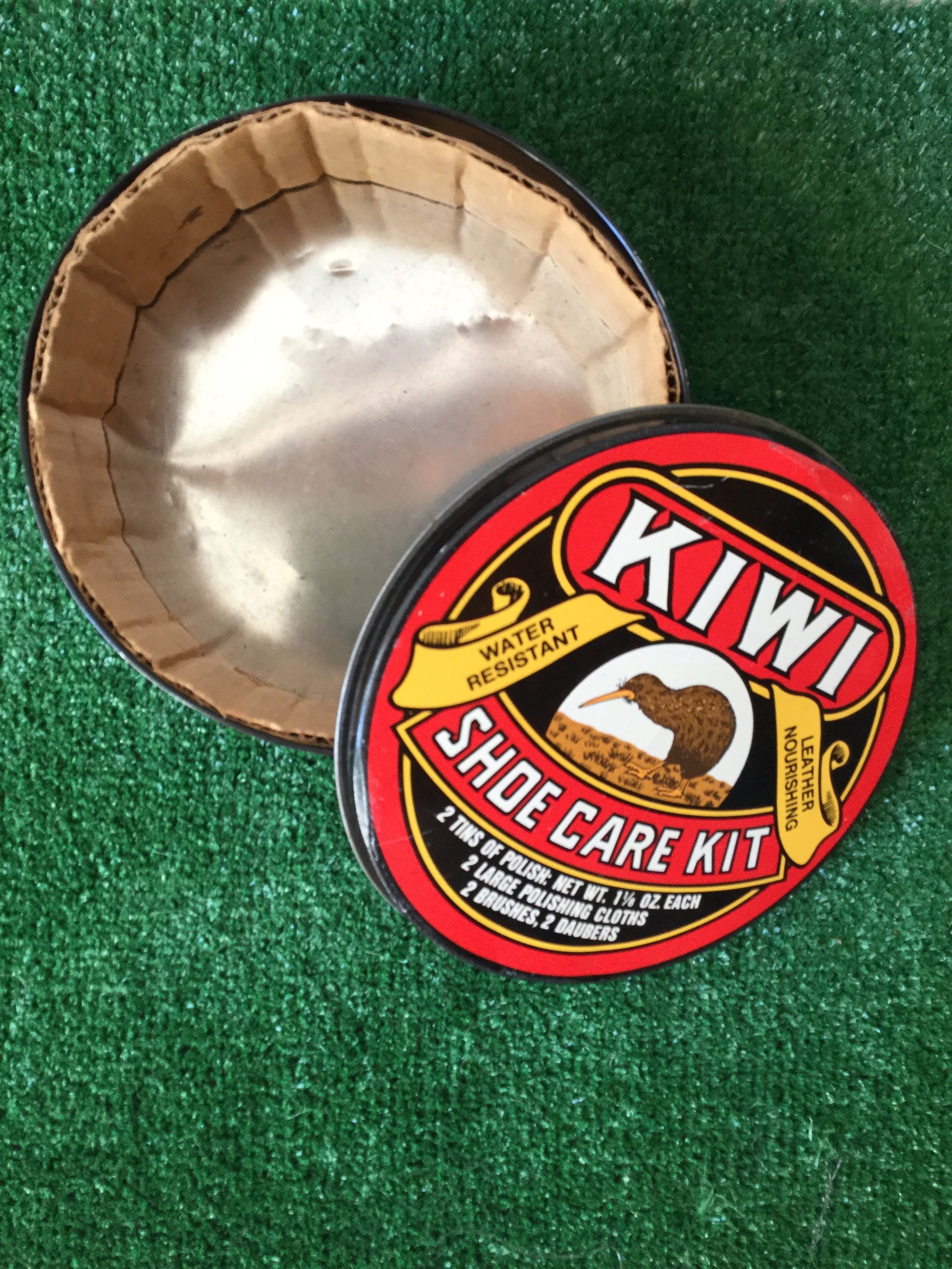 kiwi shoe kit