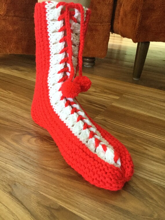 RED & WHITE Vintage Handmade Knitted Sock Slipper… - image 5
