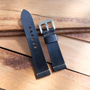 Black vegetable-tanned handmade leather watch strap.Personalize,Custom watch strap.All size...24mm,23mm,22mm,21mm,20mm,19mm