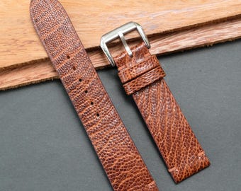 Correa de reloj de piel de pata de avestruz marrón hecha a mano. Personalizable. Disponible en todos los tamaños.