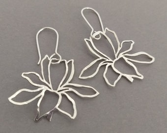 Hand cut & textured Floral dangly Sterling Silver Earrings